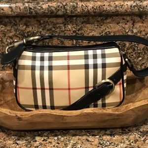 Burberry Purse Vintage 💯 Authentic